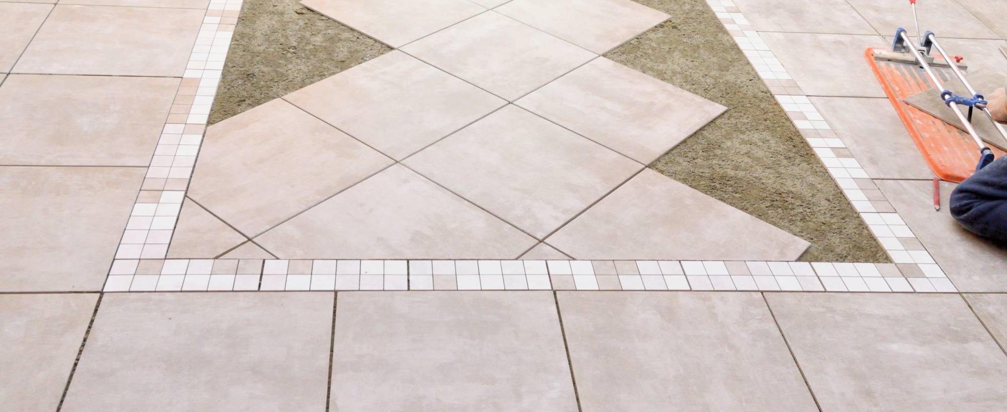 Quelles sont les sp&eacute;cificit&eacute;s et diff&eacute;rences du carrelage ext&eacute;rieur et carrelage int&eacute;rieur ? Ostwald